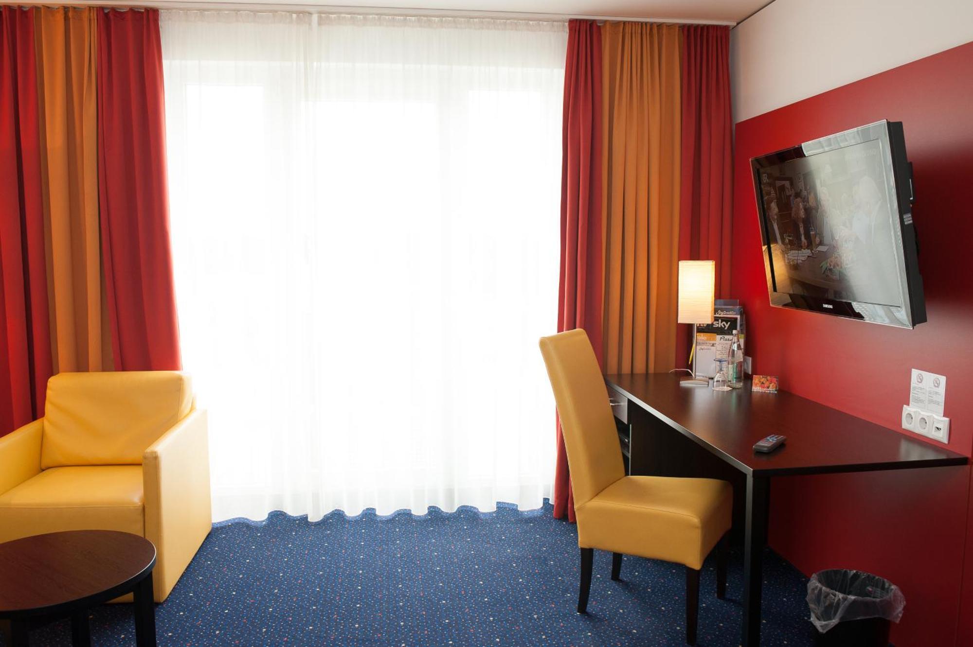 Stay2Munich Hotel & Serviced Apartments Brunnthal Luaran gambar
