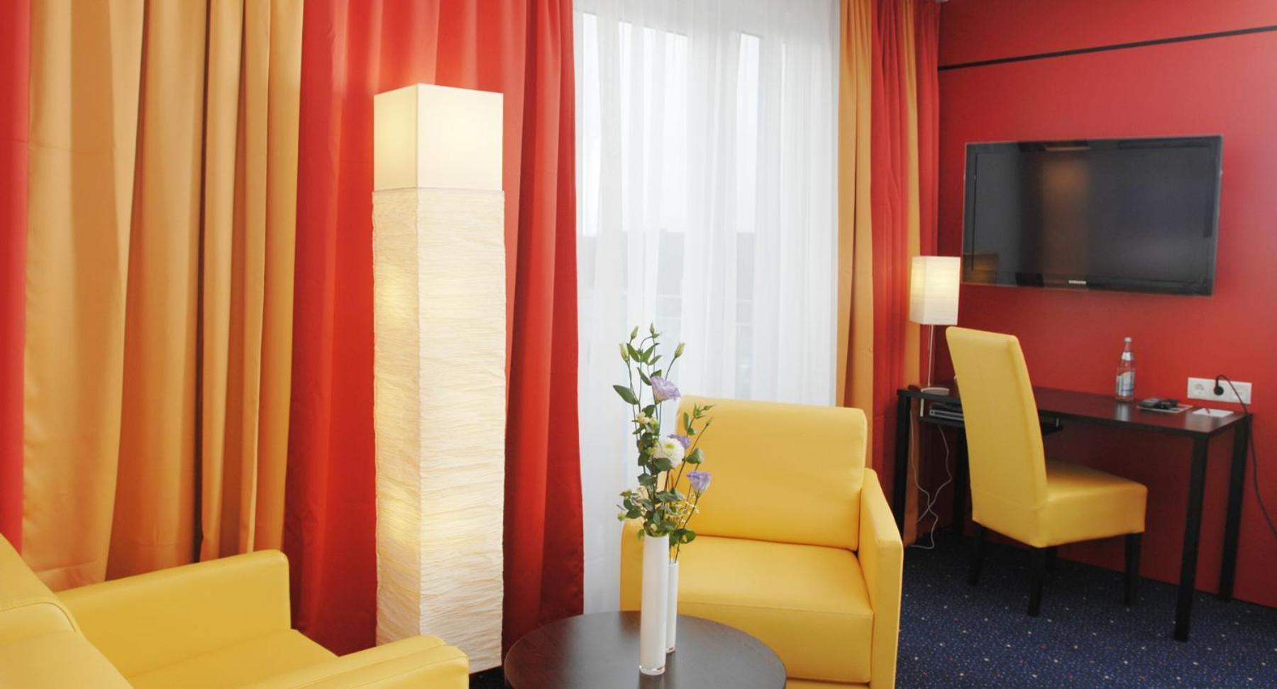 Stay2Munich Hotel & Serviced Apartments Brunnthal Luaran gambar