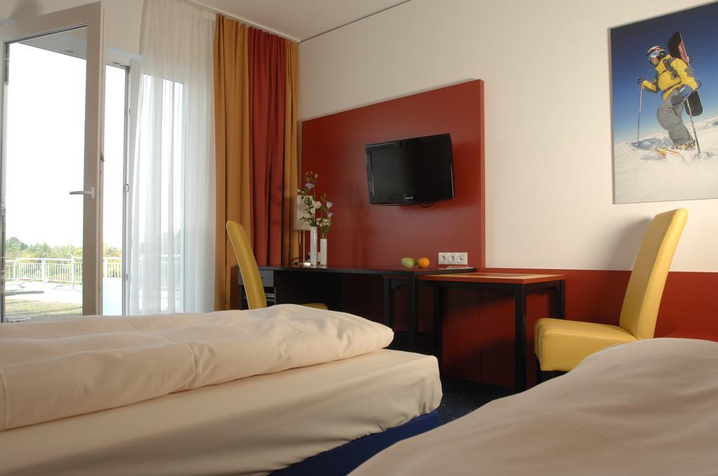 Stay2Munich Hotel & Serviced Apartments Brunnthal Luaran gambar